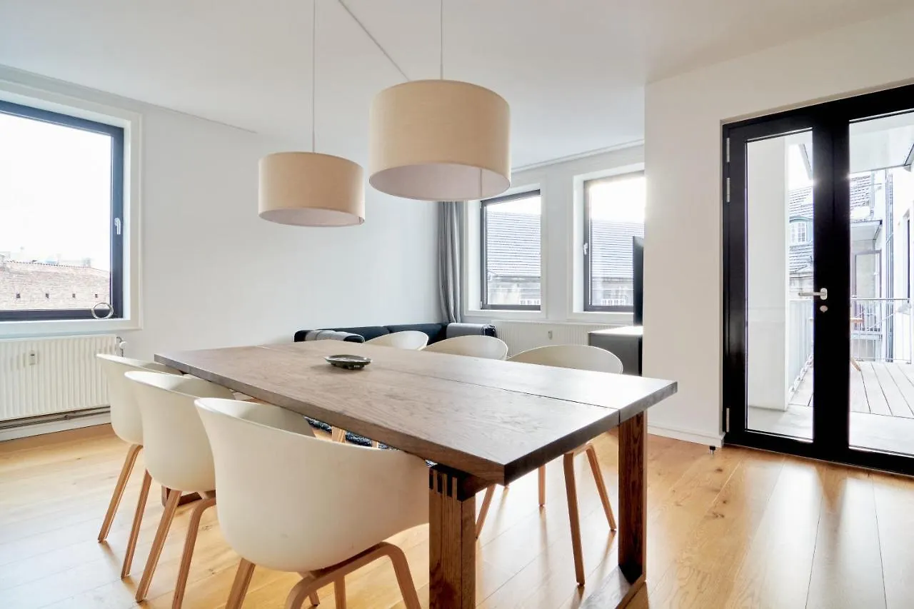 Stylish 2Br W Private Balcony In Cph City Centre Copenhagen